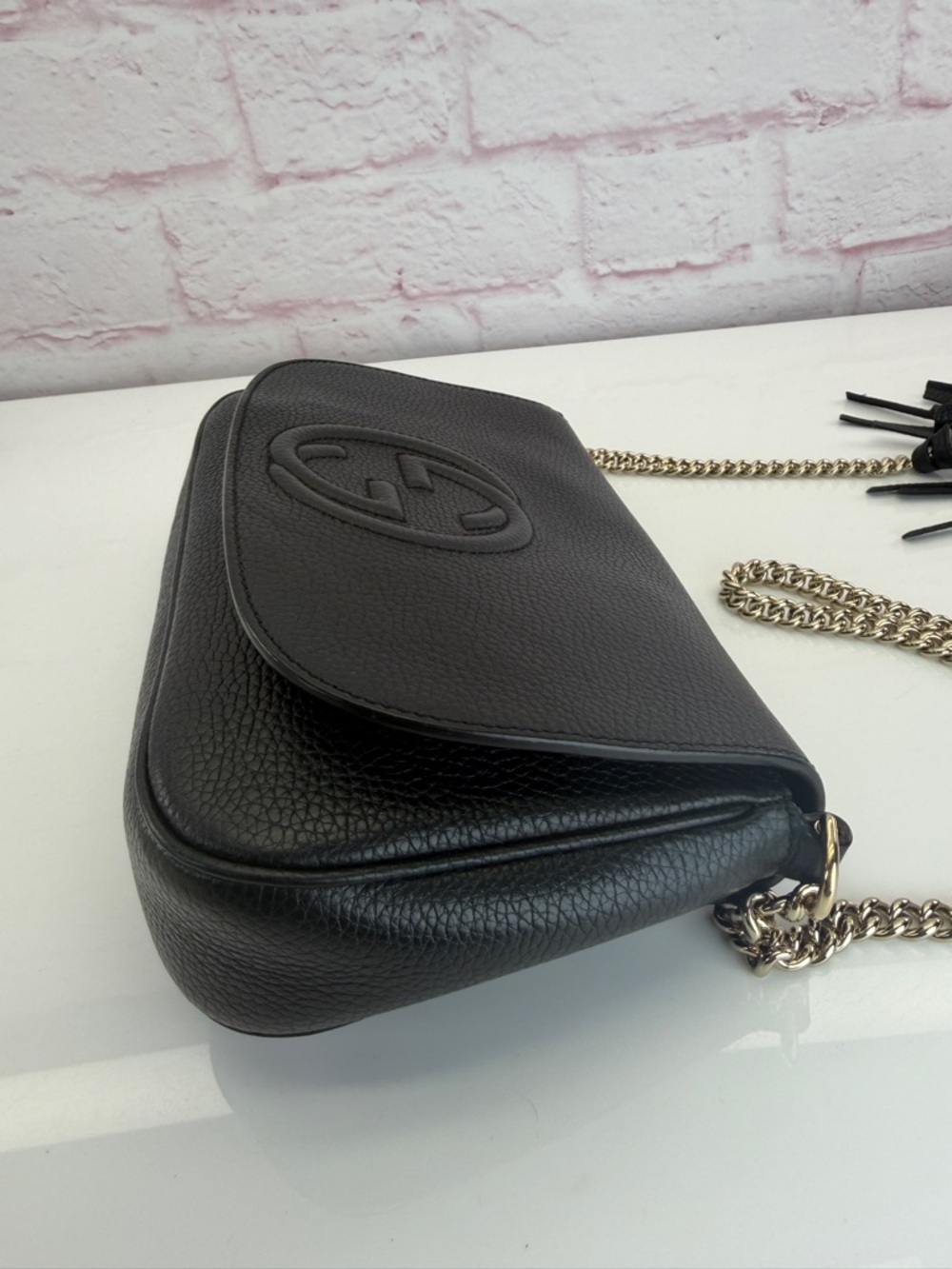 Authentic Pebbled Calfskin Medium Soho Flap Crossbody Black - Picture 5 of 14